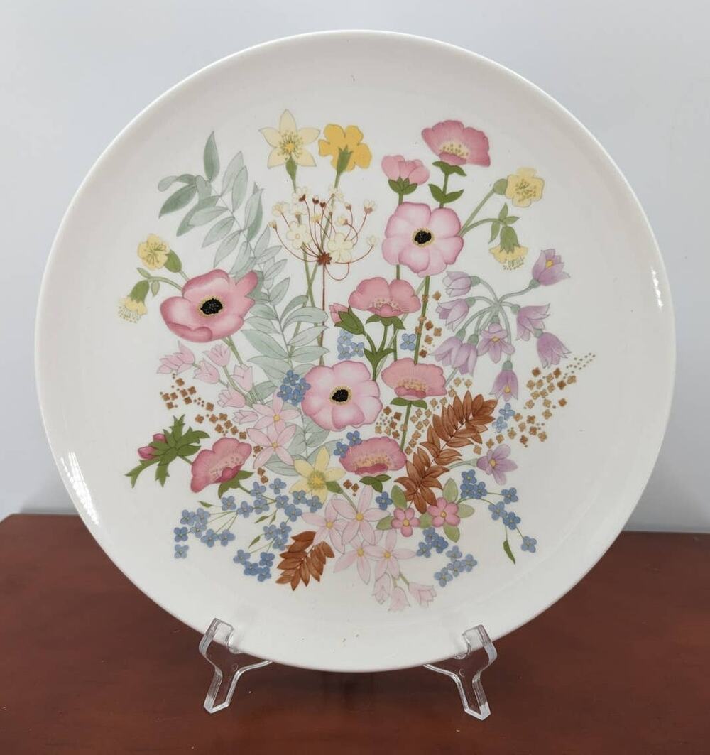 Vintage Dinner Plate Meadow Sweet Bone China by Wedgwood Replacement